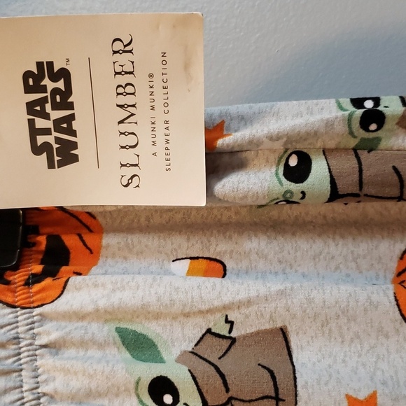Munki Munki Star Wars Halloween Baby Yoda with Pumpkins Sleep Pants - Picture 3 of 6